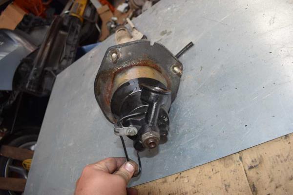 AMORTISSEUR AVANT DROIT CITROEN C5 -10/2004 - Vue 2